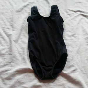 Girls size 4/5 black basic moves leotard